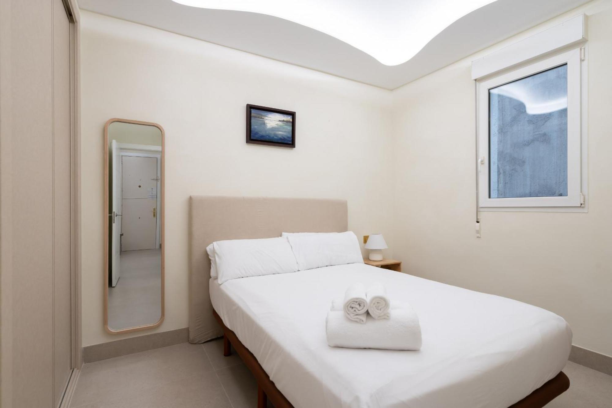 מדריד Apartamento Exclusivo En El Retiro Metro Ibiza Alquiler Temporal מראה חיצוני תמונה