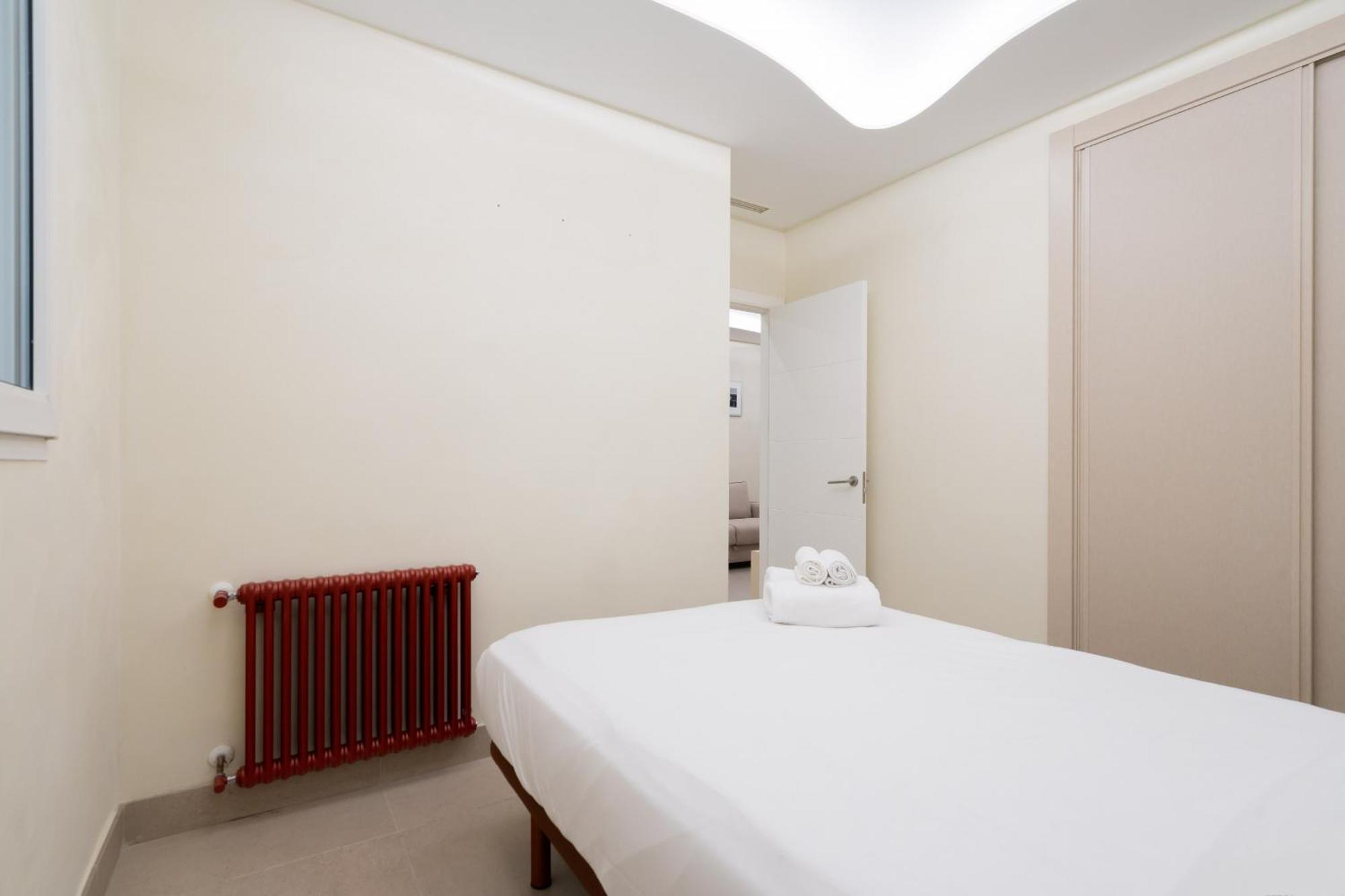 מדריד Apartamento Exclusivo En El Retiro Metro Ibiza Alquiler Temporal מראה חיצוני תמונה